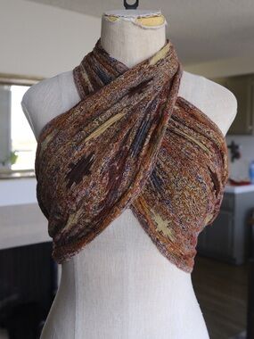 unbranded multicolored scarf